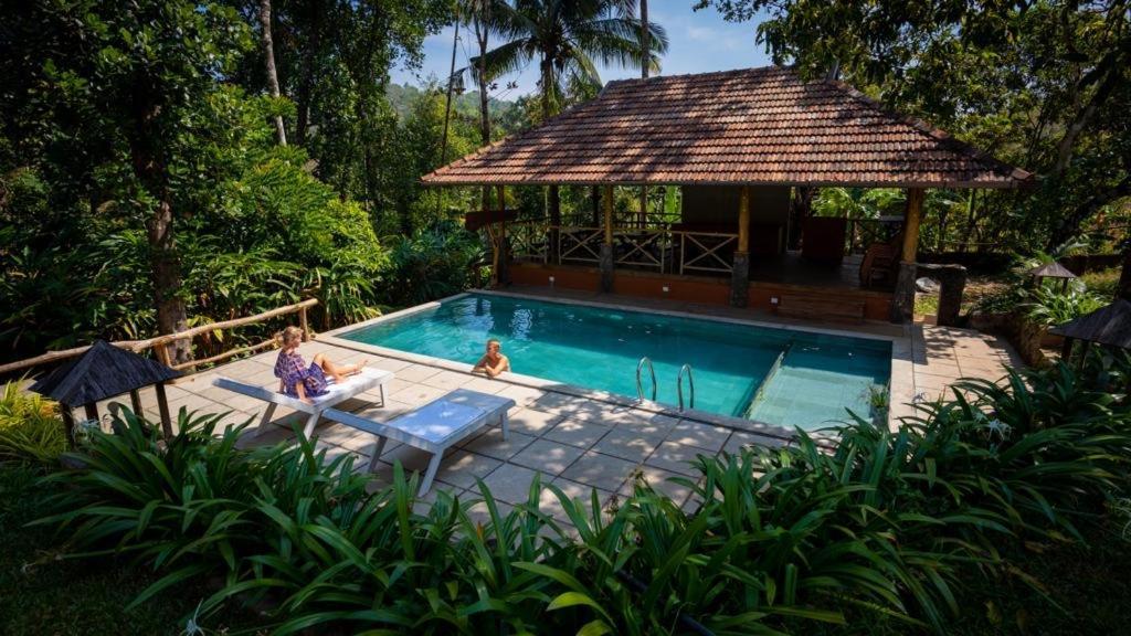 Beyond Eco Living Apartamento Munnar Exterior foto